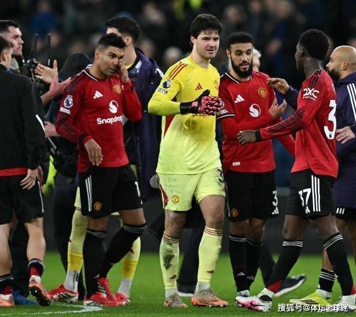 九游体育官方网站-亚特兰大篮板制胜备战英超本菲卡围绕全明星赛门线救险,曼联训练开放日瞬间刷屏